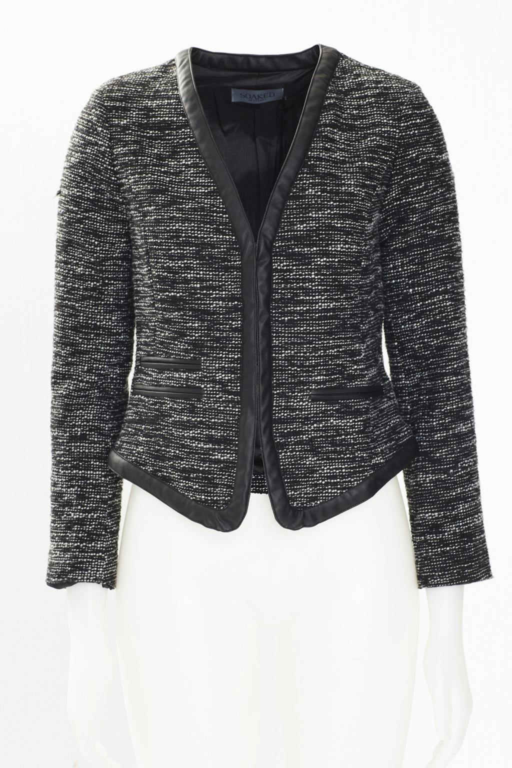 Jakke i polyesterbl. fra Soaked in Luxury, kr 799